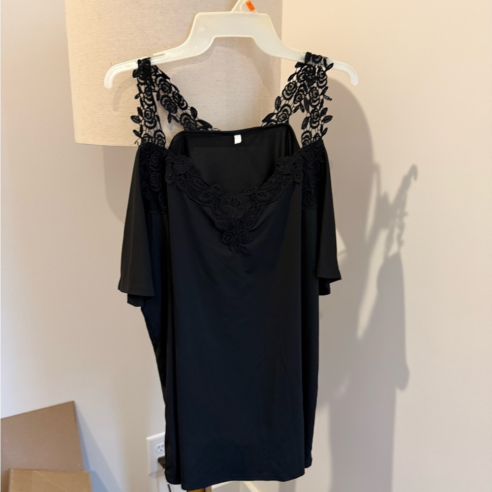 Elegant Black Lace Strap Top
